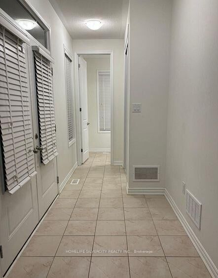Property Photo: 39 Boothill Drive ON L7A 5E4