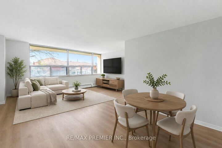 Property Photo:  5 Frith Road 105  ON M3N 2L5 