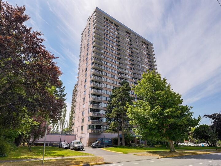 647 Michigan St #1810 — photo 1