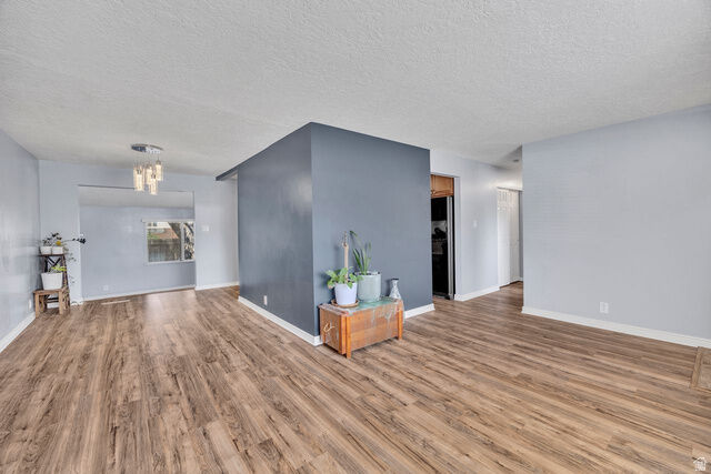 Property Photo: 609 N Nelson Ave E UT 84074