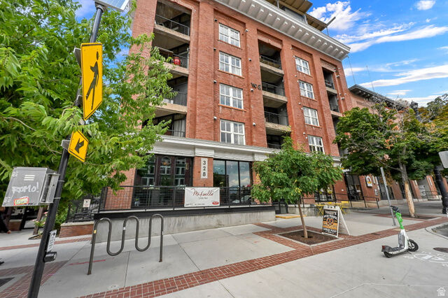Property Photo: 328 W 200 S 207 UT 84101