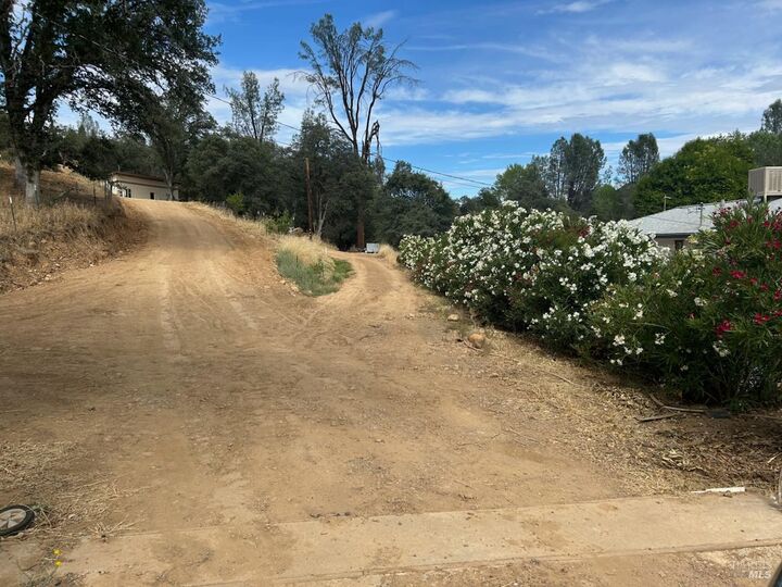 Property Photo:  1480 Kenyon Drive  CA 96001 