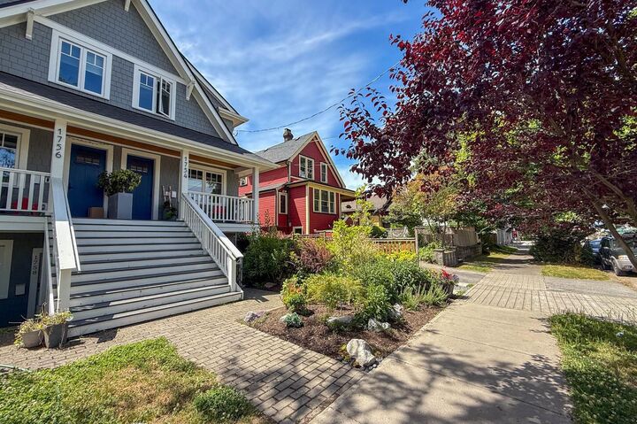 Property Photo:  1754 Graveley Street  BC V5L 3B1 
