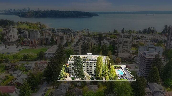 Property Photo: 1425 Esquimalt Avenue 212 BC V7T 1L1