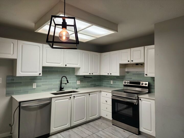 Property Photo:  11963 223 Street 107  BC V2X 5Y4 