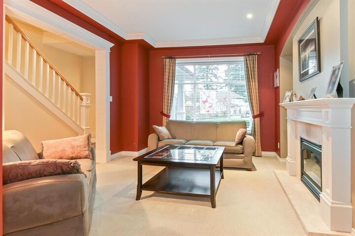 Property Photo: 15560 36B Avenue BC V3Z 0H1