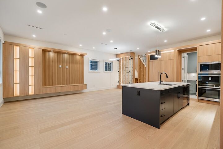 Property Photo: 2208 St George Street BC V3H 2G2