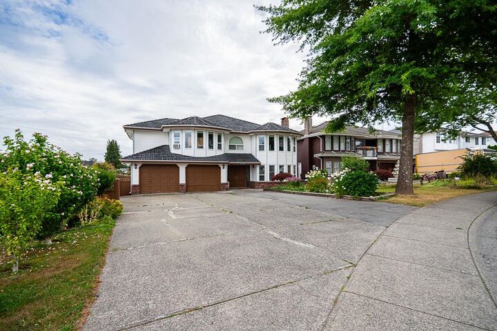 Property Photo: 13398 89 Avenue BC V3V 7W1