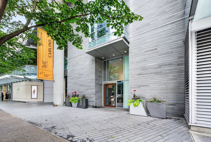 Property Photo: 1111 Alberni Street 3406 BC V6E 4V2