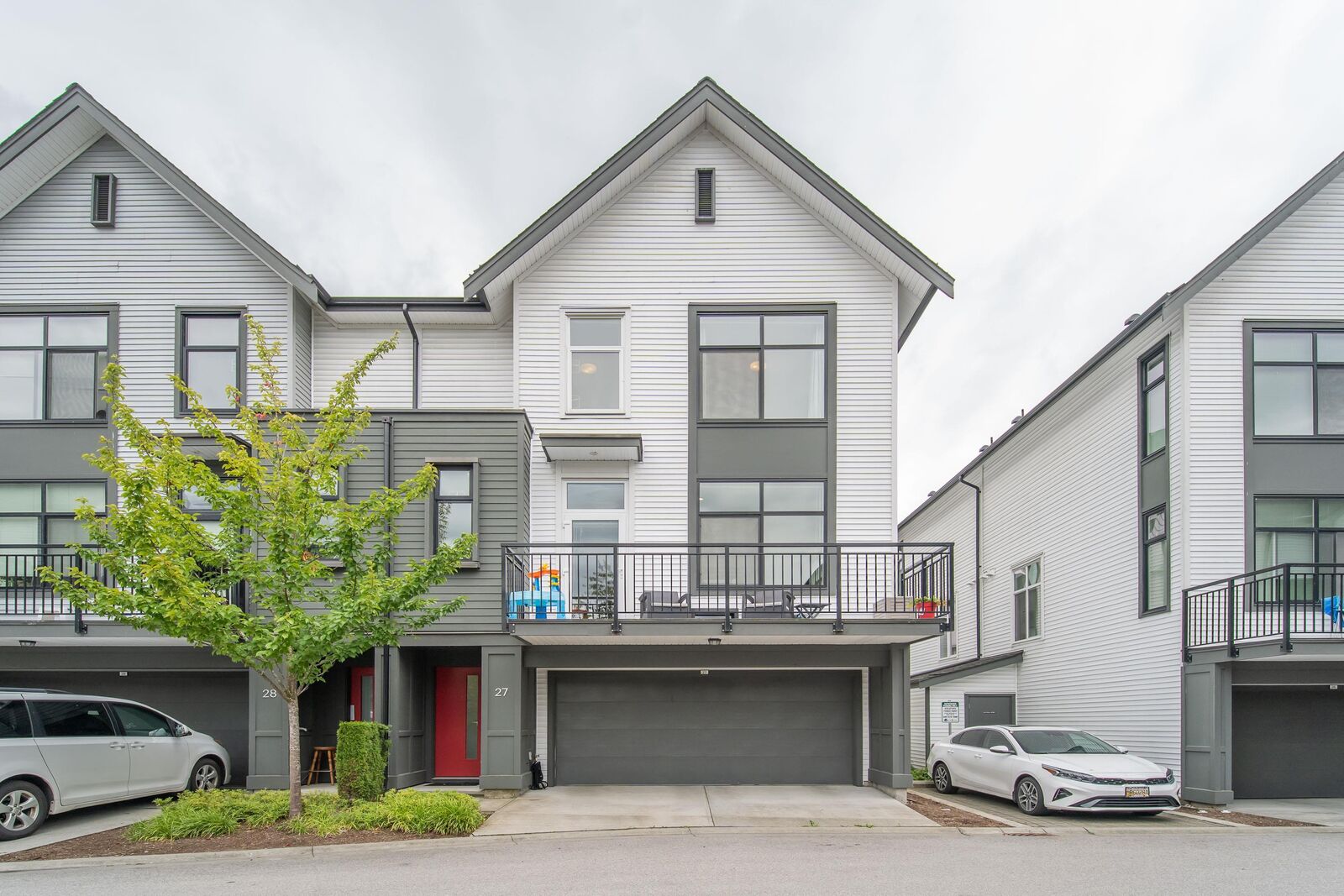 Property Photo: 17555 57A Avenue 27 BC V3S 7V2
