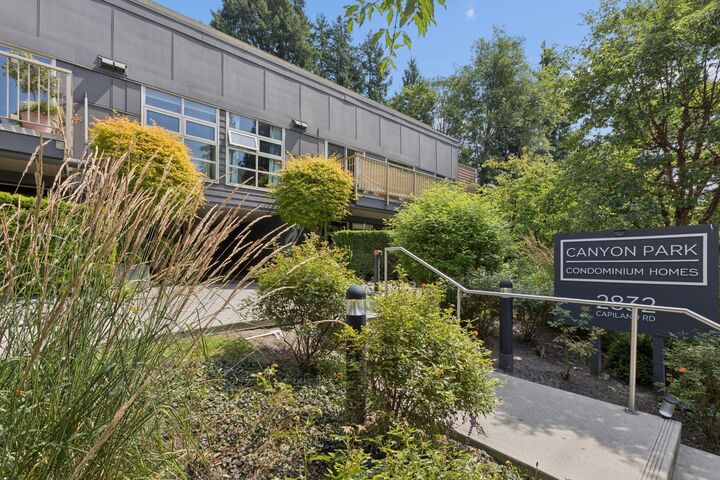 2832 Capilano Road 204 — photo 1