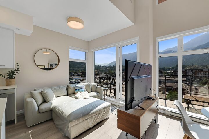 Property Photo: 38033 Second Avenue 616 BC V8B 0C4