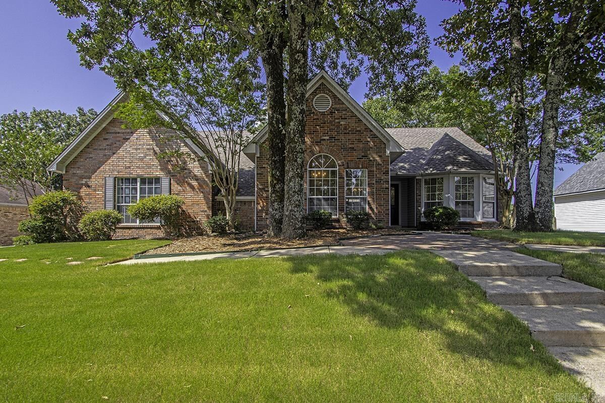 Property Photo:  1404 Faircove Loop  AR 72116 