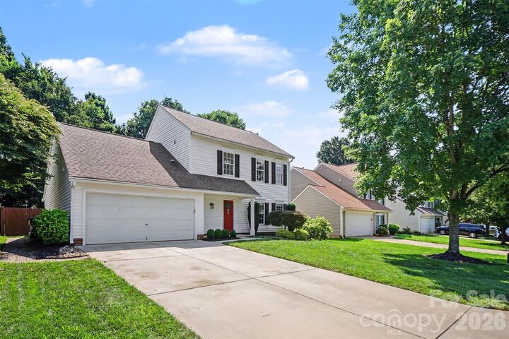Property Photo:  138 Nahcotta Drive  NC 28115 