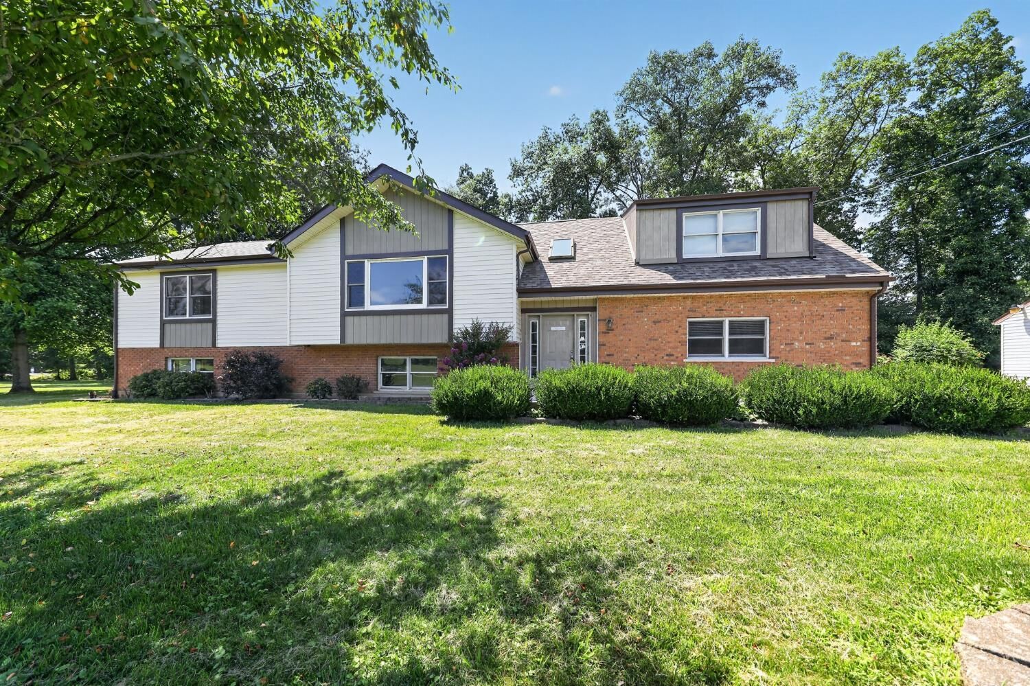 Property Photo: 120 Haw Drive OH 45171