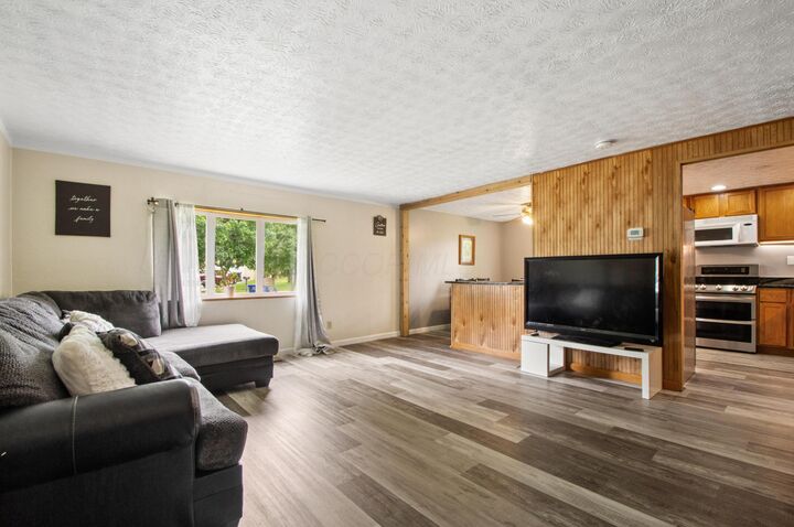 Property Photo: 641 Blarney Stone Court OH 43119