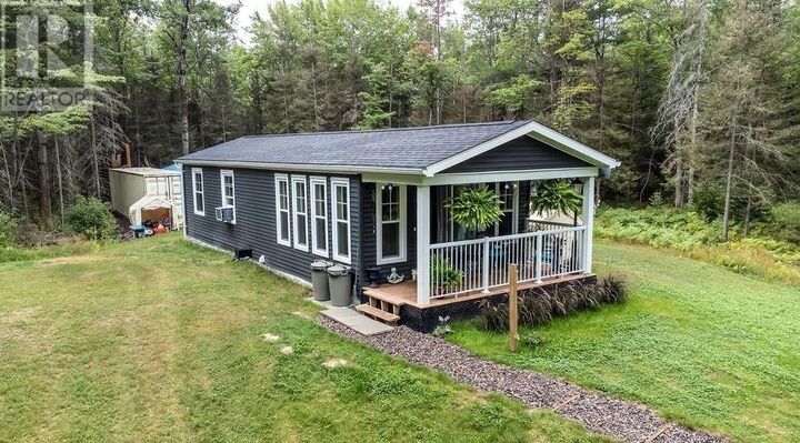 36 Douglas Road — photo 1