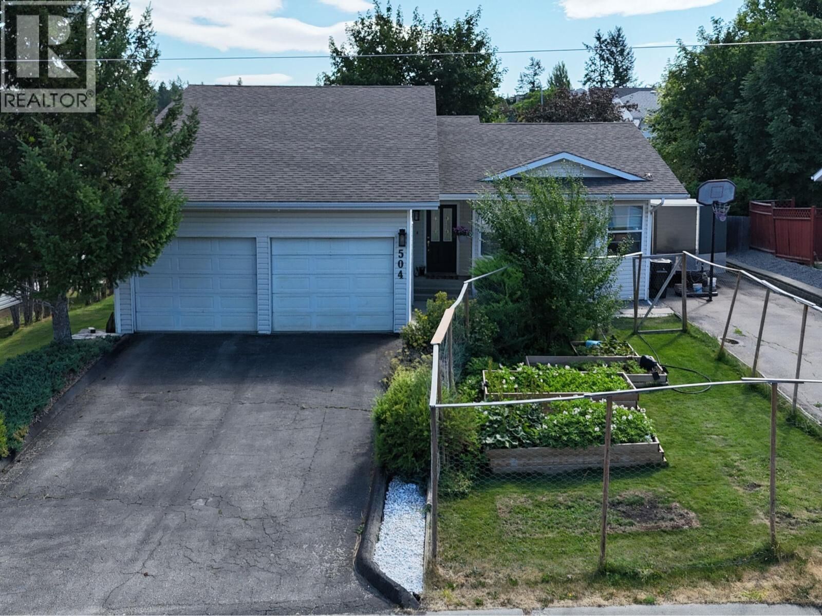 Property Photo: 504 30th Avenue South BC V1C 6H1