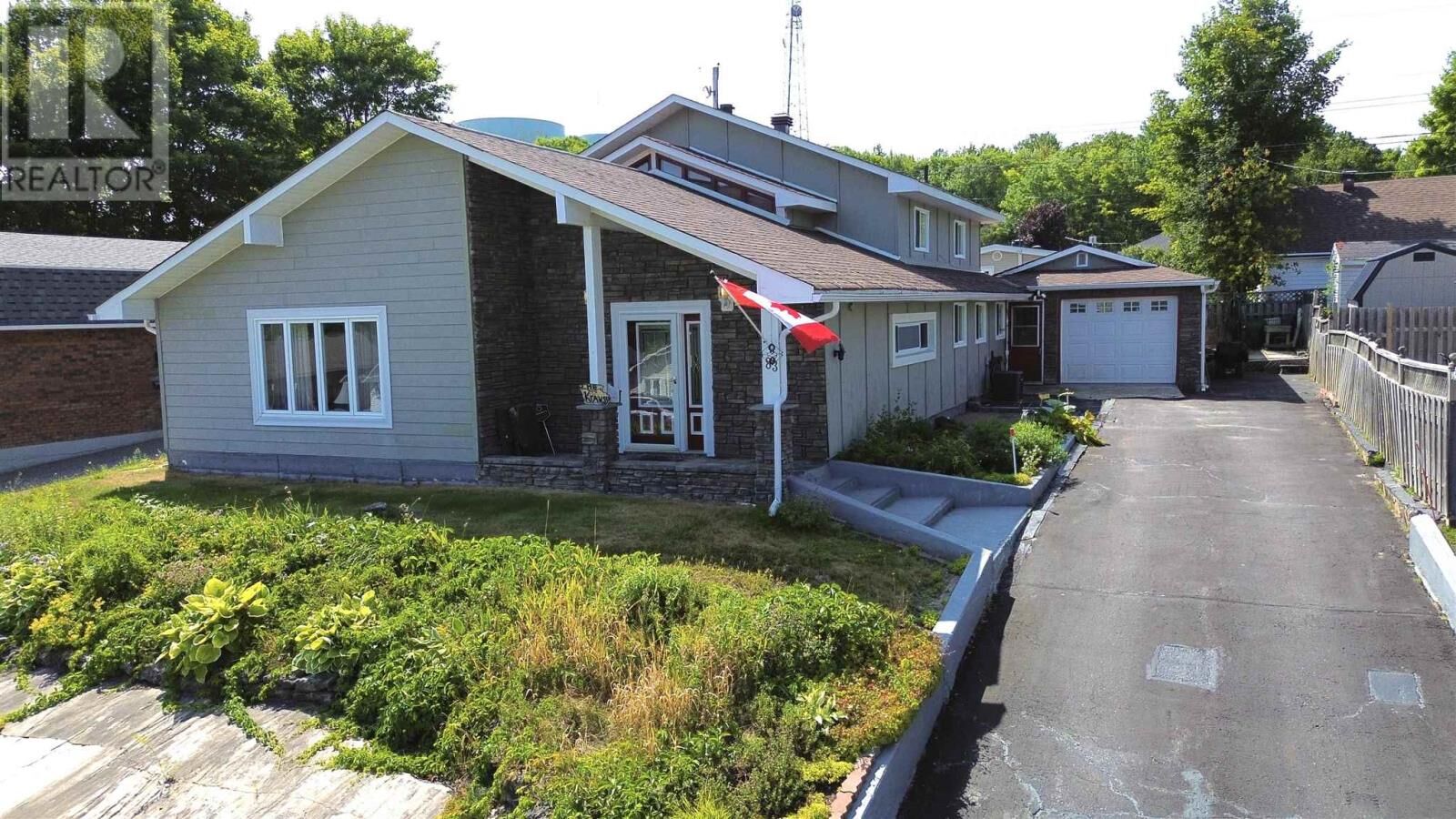 Property Photo:  83 Hutchison Ave  ON P5A 1W7 