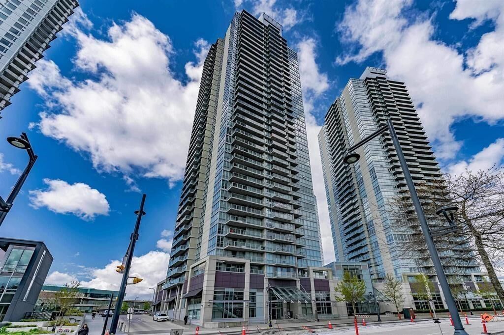 Property Photo:  9981 Whalley Boulevard 809  BC V3T 0G6 