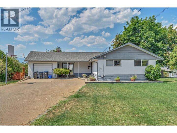707 Ross Avenue — photo 1