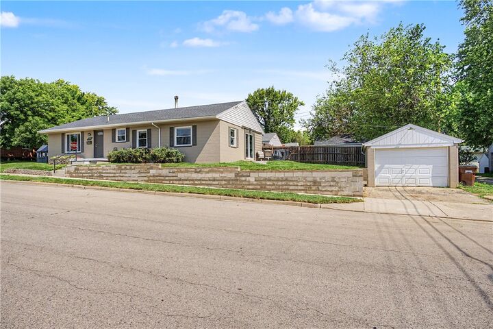 Property Photo:  1701 Briedweng Avenue  OH 45420 