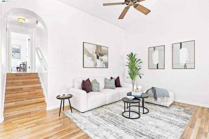 Property Photo:  526 Arbor Way  CA 95035 