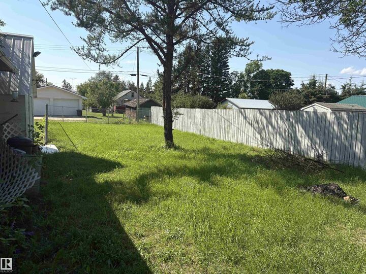 Property Photo: 4620 Maria Drive AB T0A 3C0