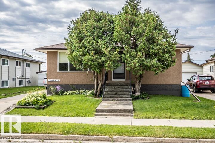 Property Photo:  5009 47 Ave  AB T0A 3A1 