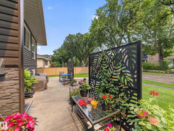 Property Photo: 10136 81 Street NW AB T6A 3K5