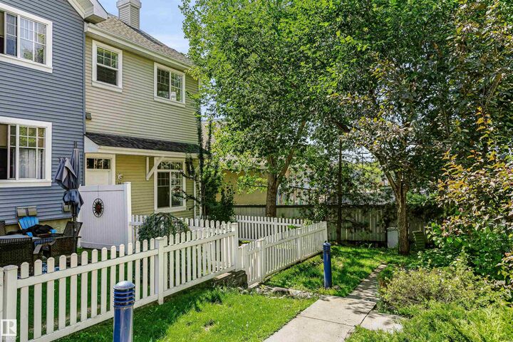 Property Photo: 8304 11 Avenue SW 66 AB T6X 1J8