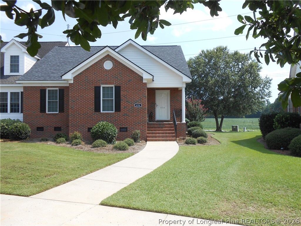Property Photo:  656 Amberdale Circle W  NC 28358 