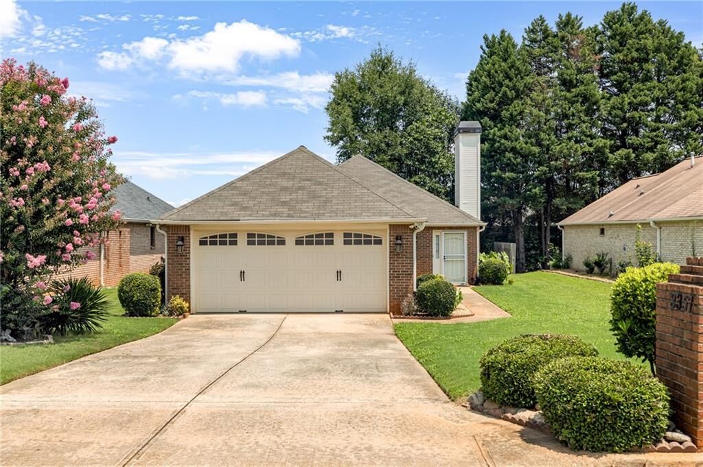Property Photo: 3357 Salem Cove Trail SE GA 30013