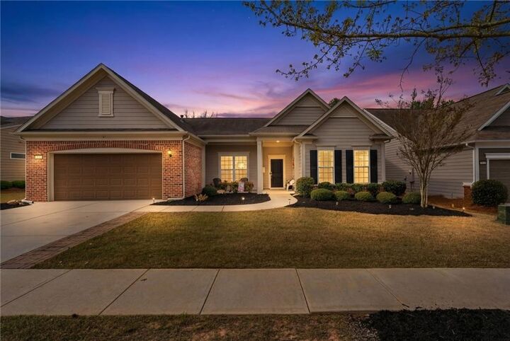 Property Photo: 113 Marigold Court GA 30223