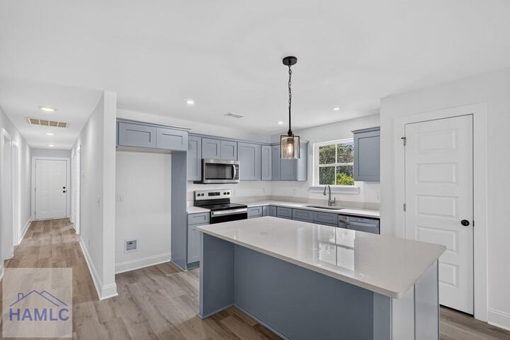 Property Photo:  1061 Cassina Garden Way  GA 31305 