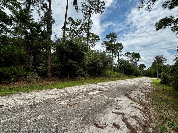Property Photo:  3231 Forrest View Avenue  FL 33852 