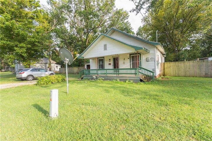 Photo de la propriété: 213 W 7th Street KS 67335