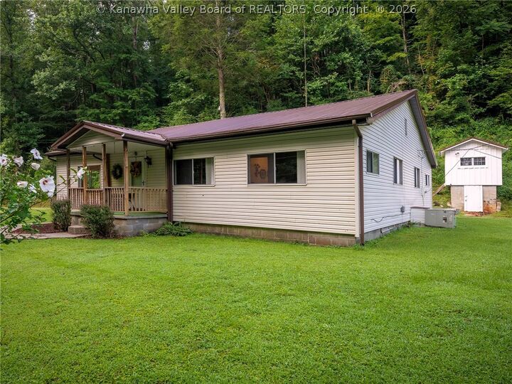 Property Photo:  114 Pebbles Drive  WV 25501 