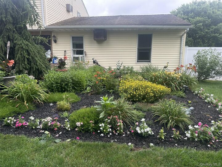 Property Photo:  60 East Road  NY 10913 