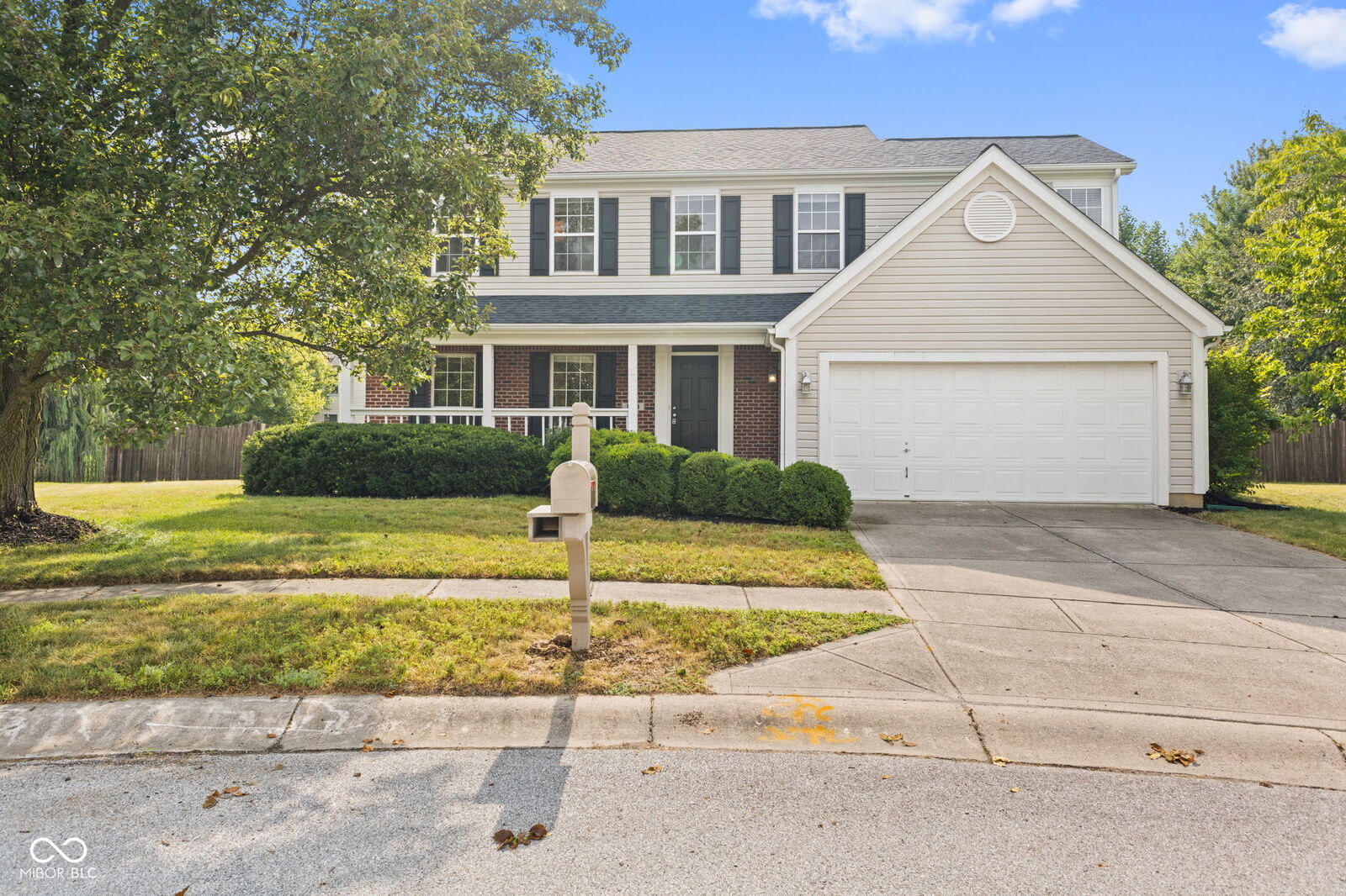Property Photo: 1159 Sheffield Court IN 46143
