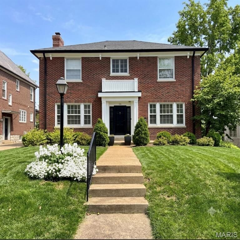 Property Photo:  59 Arundel Place  MO 63105 