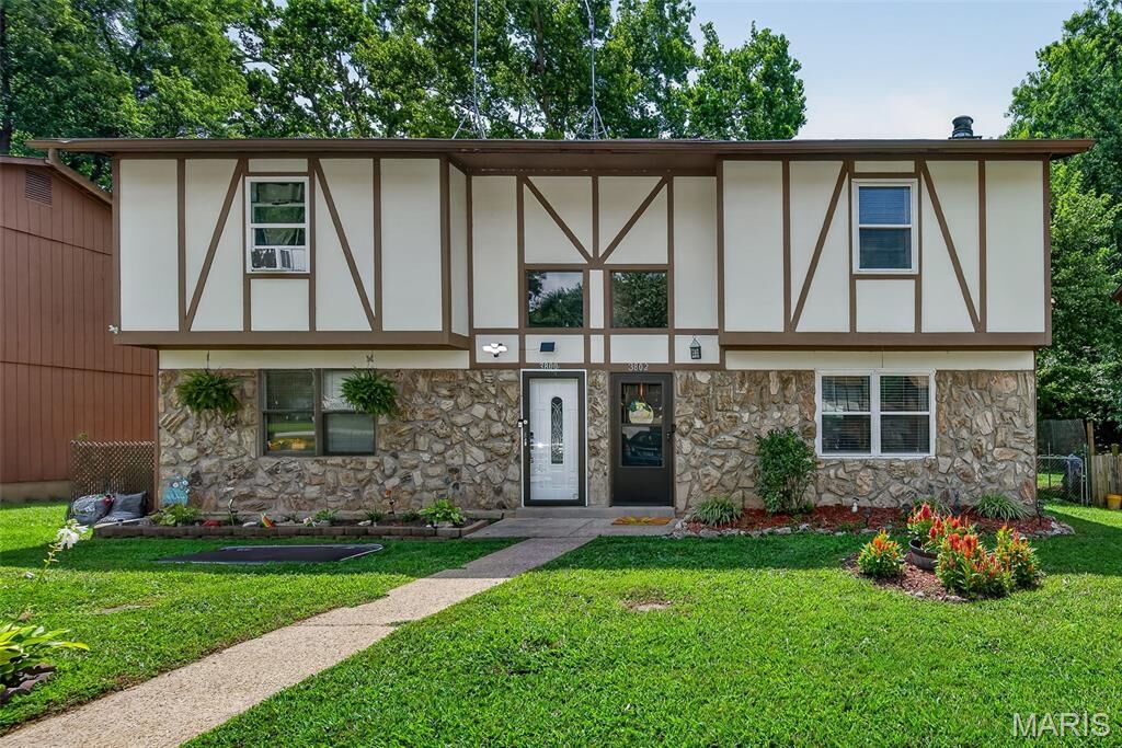Property Photo:  3802 Treebrook Drive  MO 63052 