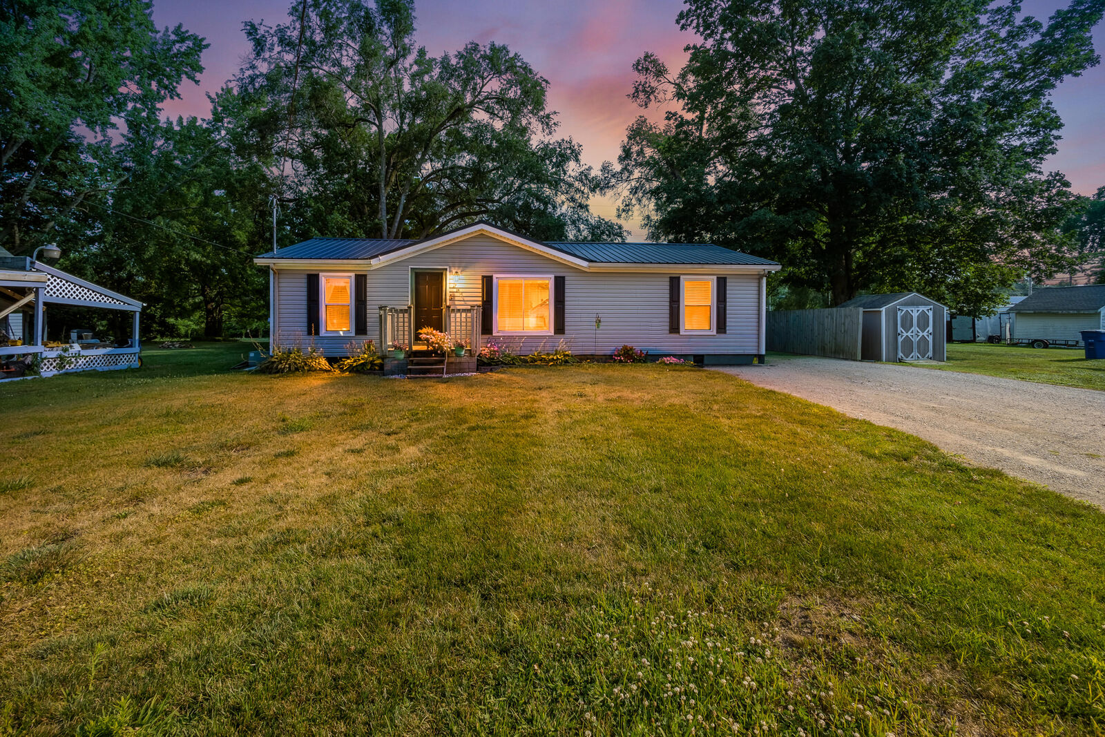 Property Photo:  288 Perkins Street  MI 49036 
