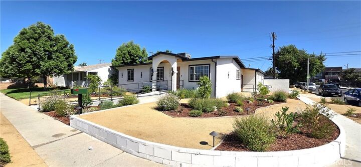 Property Photo: 13821 Burton Street CA 91402