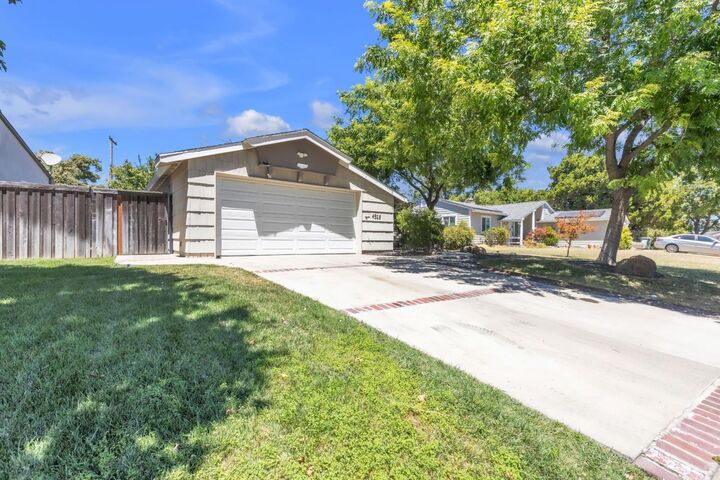 Property Photo:  4915 H Parkway  CA 95823 