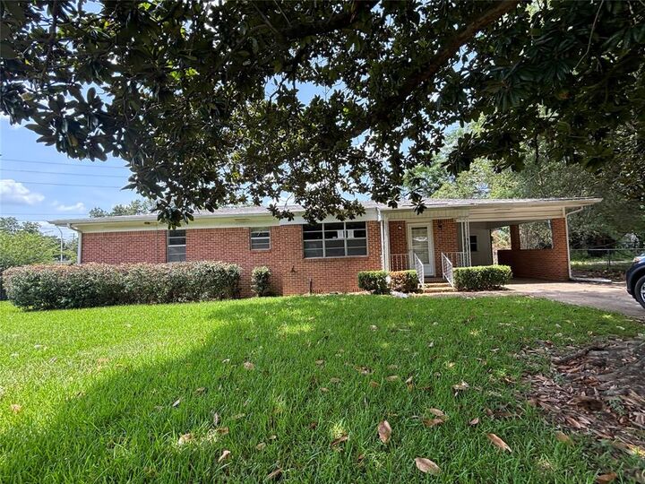Property Photo: 6150 Rightway Boulevard LA 71109