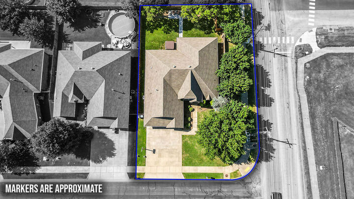 Property Photo:  3305 SW Mahogany Avenue  AR 72713 