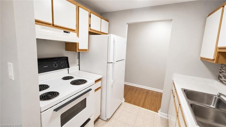 Property Photo: 15 Empire Street 11 ON L3B 2L3