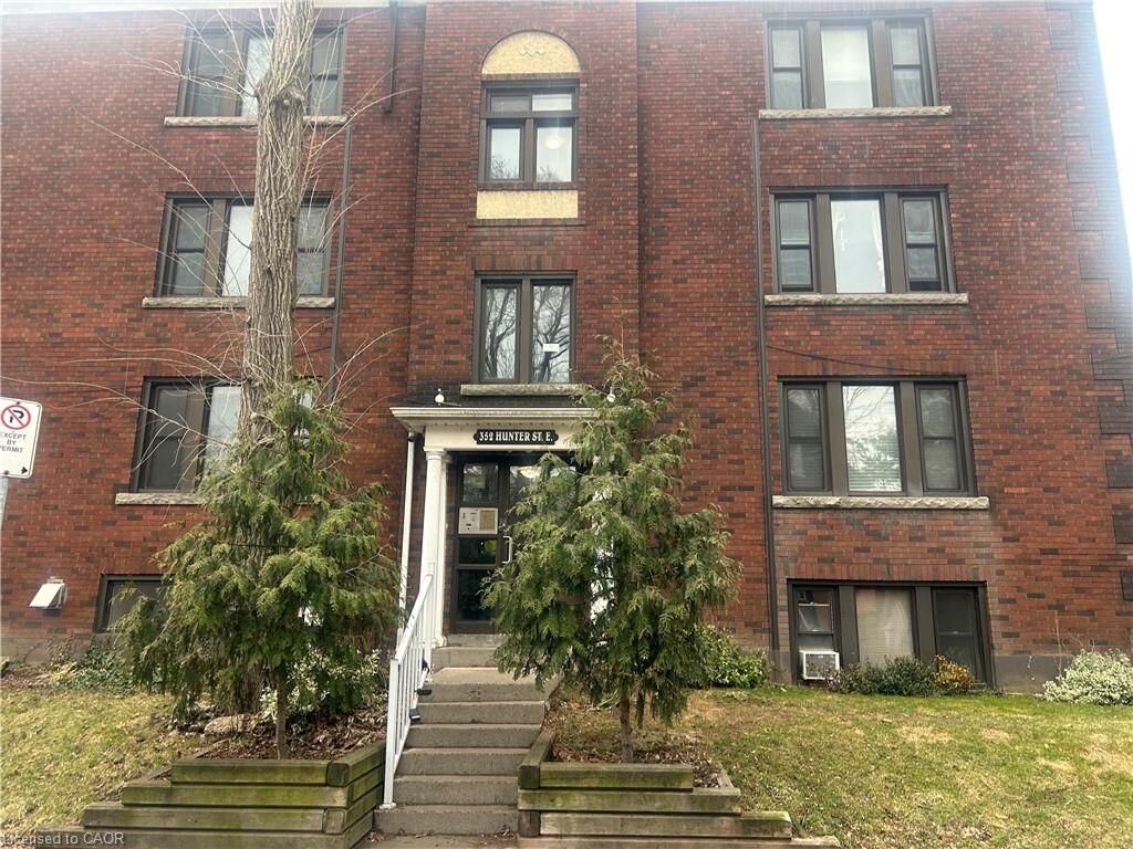 Property Photo:  352 Hunter Street E 4  ON L8N 1N8 