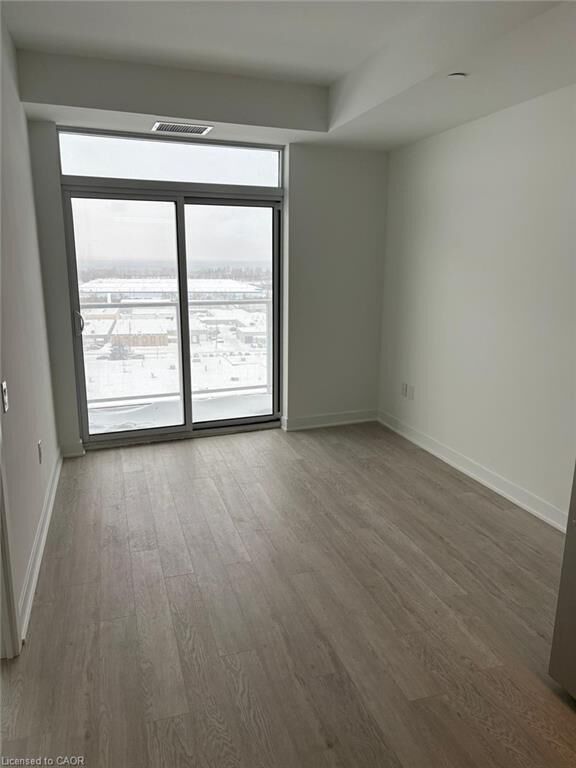Property Photo: 2782 Barton Street E 1215 ON L8E 0L3